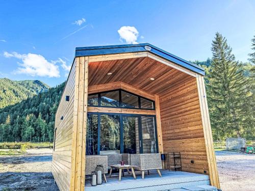 Fischbachau House | Cozy Tiny Haus Chalet Wendelblick: Family-Friendly Retreat