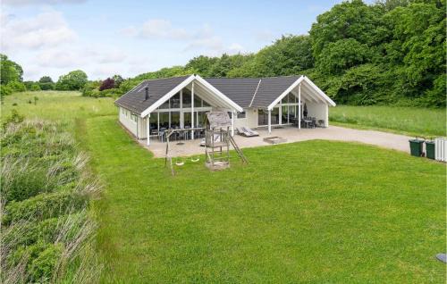 Lohals House | Relaxing Retreat in Tranekær with Sauna & Pool Access