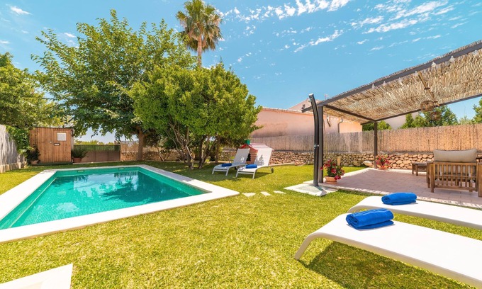 Campanet House | Villa Ca Na Campins: Mountain Views, Pool & Family-Friendly