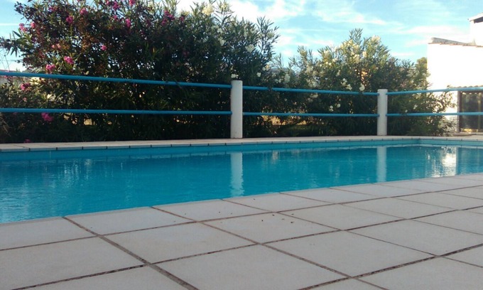 Les Cases d'Alcanar House | Seaside Villa Gomez: Family-Friendly with Pool and Wi-Fi