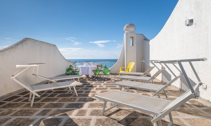 Sant'Isidoro House | Villa Gaudì - Vicens: Oceanfront Retreat with Free Wi-Fi