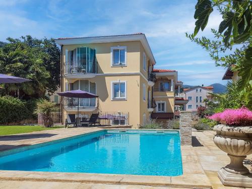 Lovran House | Guest Rated 10/10: Villa Palazzo with Pool & Child-Friendly Amenities