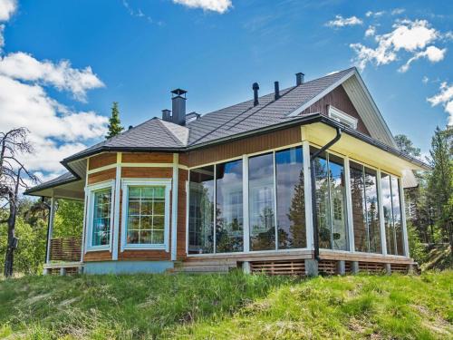Enontekio House | Family-Friendly Getaway at Villa Tunturisopuli, 9.3/10 Rating