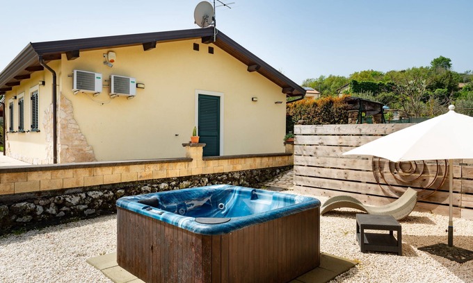 Piedimonte Etneo House | Relaxing Holiday Home with Jacuzzi, Wi-Fi & Pet-Friendly