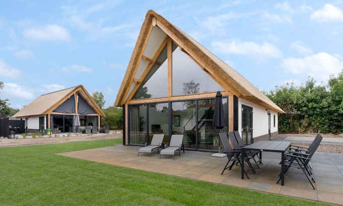Baarle-Nassau House | Cozy Holiday Home with Pool Near Baarle-Nassau