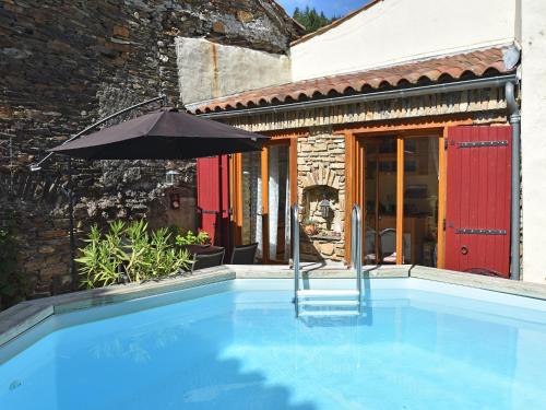 Cuxac-Cabardes House | Relaxing Holiday Home with Pool in Cuxac Cabardès