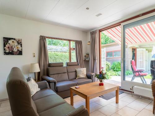 Baarland House | Holiday Home Zeeland near Westerschelde, cleaning included