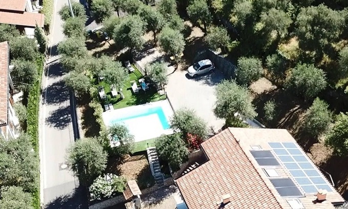 Magugnago Apartment | Holiday House Margherita 80sqm Lake View swimmigpool near to town center, beaches