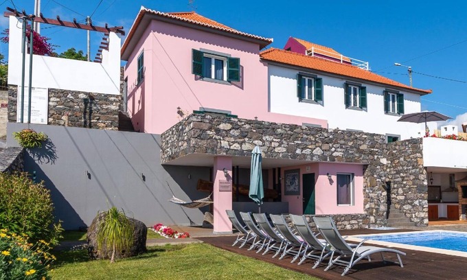Estrela da Calheta House | Holiday house Estreito da Calheta for 1 - 6 persons with 3 bedrooms - Holiday home