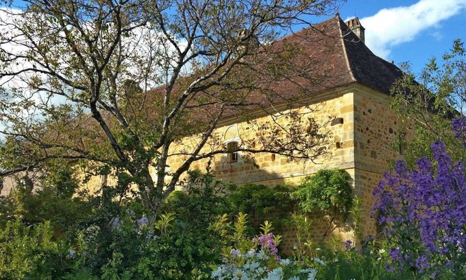 Cenac-et-Saint-Julien House | Holiday house Cénac et St Julien for 1 - 9 persons with 5 bedrooms - Row house