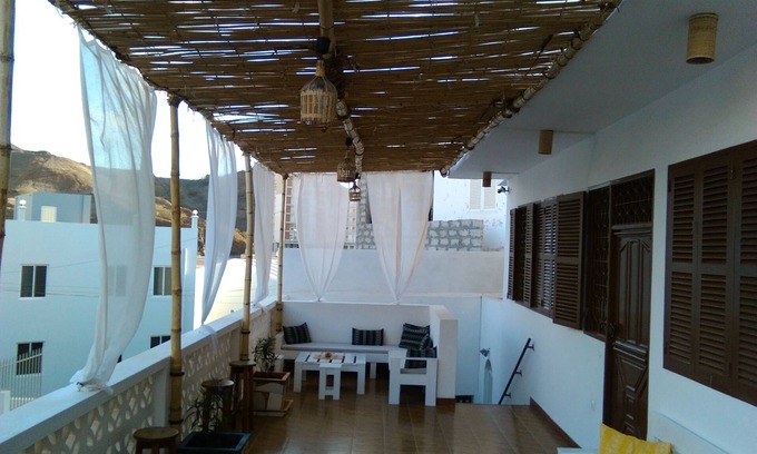 Mindelo House | Ideal Holiday House Steps from Laginha Beach with Pool
