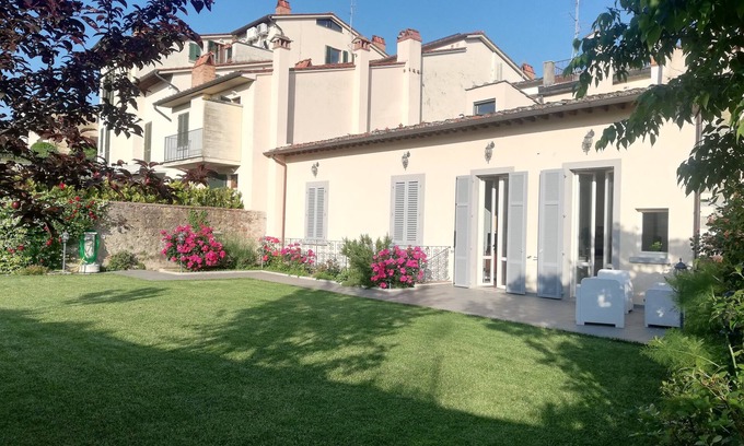 Arezzo Apartment | Charming Holiday House in Arezzo's Historic Center