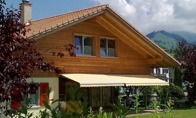 Aeschi bei Spiez House | Delightful Holiday House Aeschi b. Spiez for Families