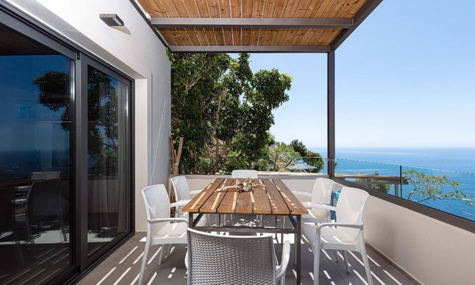 Agios Vasileios House | Inviting Holiday House Agios Vasilios with Ocean View Pool