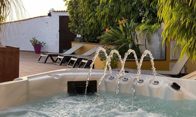 Agaete House | Charming Holiday House Agaete for Families with Breakfast