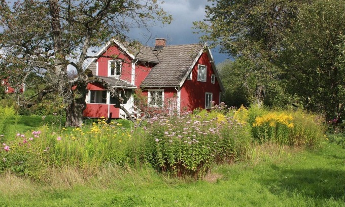 Växjö House | Comfortable Holiday House Älmeboda for Up to 9 Guests