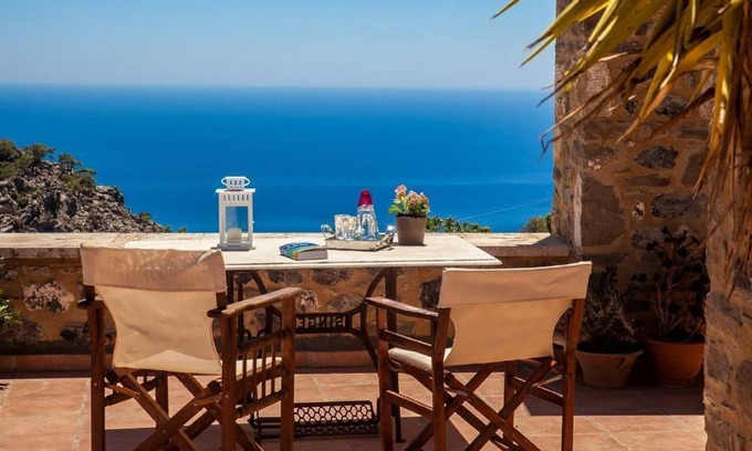 Anatoli House | Cozy Holiday House Anatoli: Ideal for Families and Friends