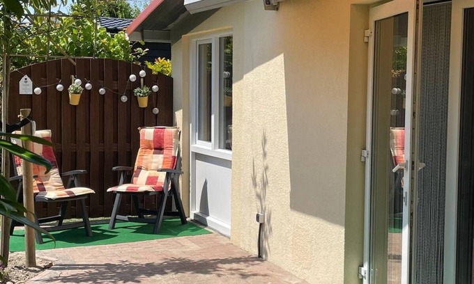 Baarland House | Cozy Holiday House Baarland: Perfect for Families!