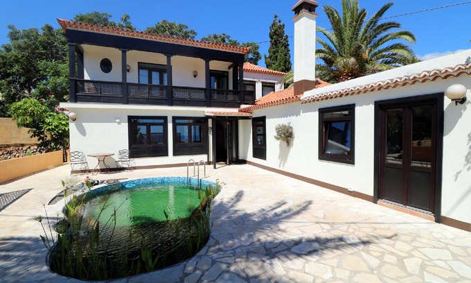 Brena Baja House | Cozy Breña Baja Holiday House for Families with Great Amenities