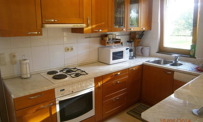 Blizanci House | Family-Friendly Holiday House Čitluk with Pool and Kitchen