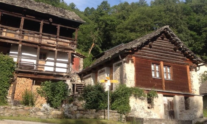 Acquarossa Ski Chalet | Holiday house Corzoneso for 2 - 3 persons - Holiday house