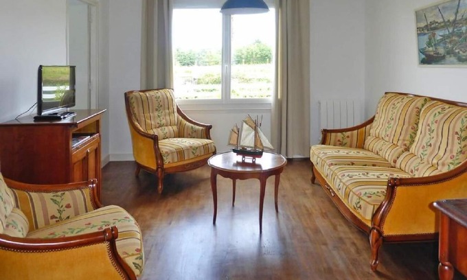Esquibien House | Cozy Holiday House Esquibien: Ideal for Families & Pets