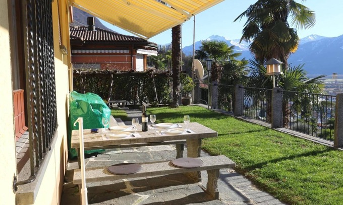Gordola House | Cozy Holiday House Gordola with Pool and Family-Friendly Amenities