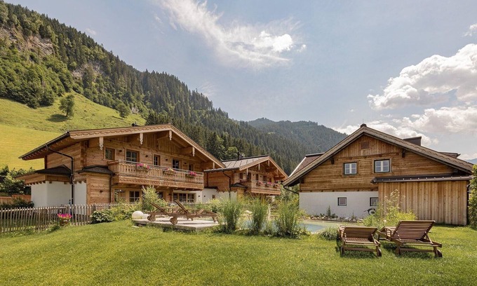Grossarl House | Family-Friendly Holiday House Großarl with Pool & Spa