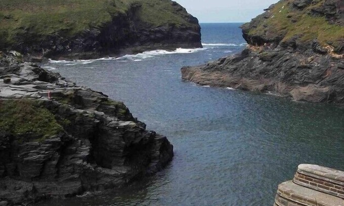 Treknow House | Quiet Village Retreat Near North Cornwall's Best Beach