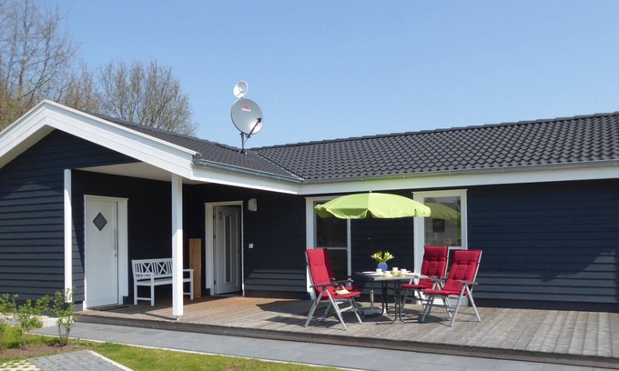 Nordhorn House | Relaxing Holiday House in Seepark Nordhorn with Spa Amenities
