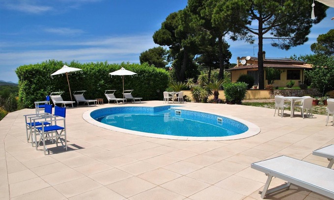 Itri House | Serene Holiday House Itri with Pool and Ocean View