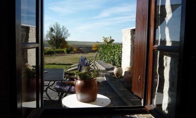 Jaulnay House | Cozy Holiday House Jaulnay: Family-Friendly Retreat