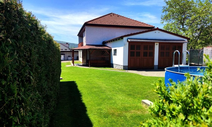Kremze House | Spacious Holiday House Kremze: Perfect for Families & Groups