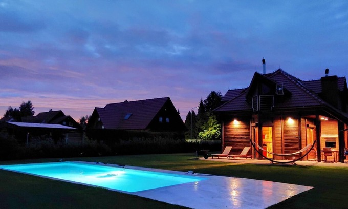 Debki House | Spacious Holiday House Krokowa with Pool & Pet-Friendly Stay