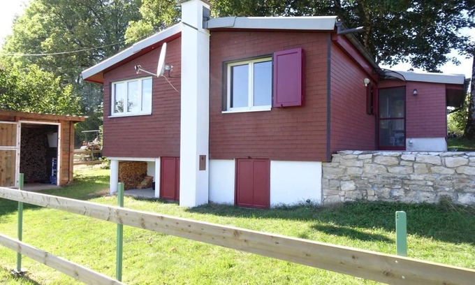 Lajoux Ski Chalet | Cozy Holiday House Lajoux JU for 2-4 Guests with Kitchen