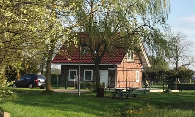 Liepe House | Cozy Holiday House Liepe with Pet-Friendly Amenities