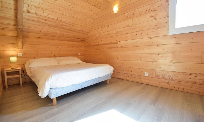 Luz-Saint-Sauveur House | Inviting Holiday House Luz St Sauveur for Groups up to 12
