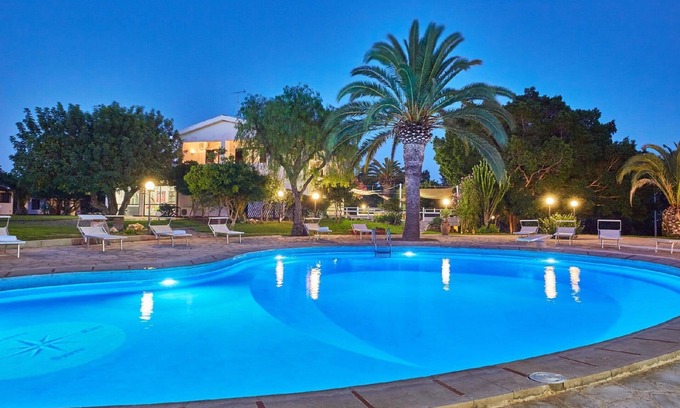 Modica House | Spacious Holiday House Margione: Pool & Family-Friendly
