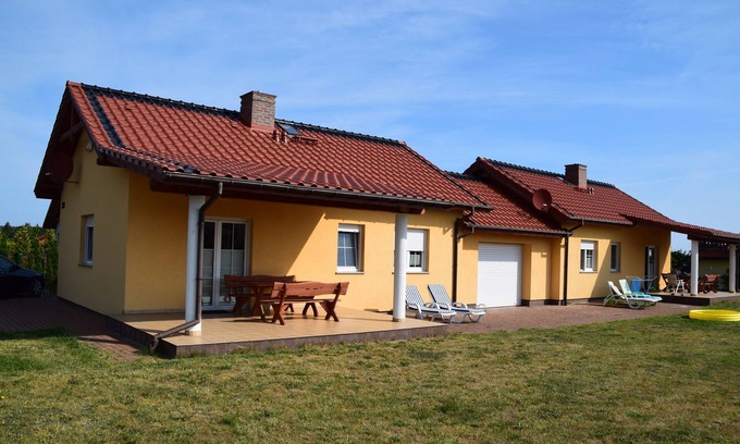 gmina Wolin House | Cozy Holiday House Milena with Pool and Ocean Views