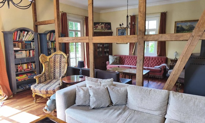 Mittelhof House | Discover Holiday House Mittelhof: Family-Friendly Retreat