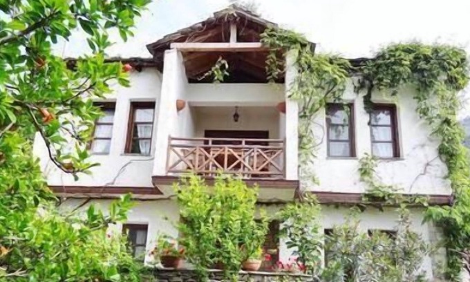 Kazaviti House | Inviting Holiday House Ormos Prinou: Ideal for Families