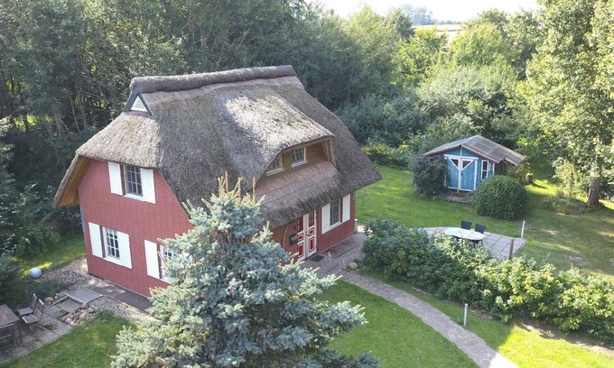 Rothenkirchen House | Cozy Holiday House Poseritz with 3 Bedrooms & Family Amenities