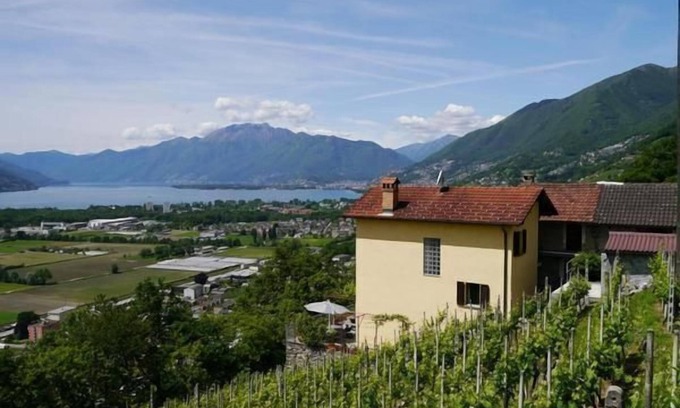 Riazzino House | Cozy Holiday House Riazzino for 2-4 Guests with Pool