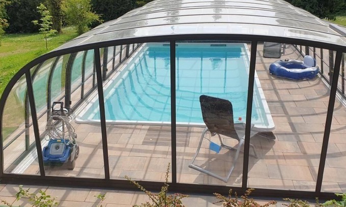 Sangerhausen House | Cozy Holiday House Sangerhausen with Ocean View & Pool