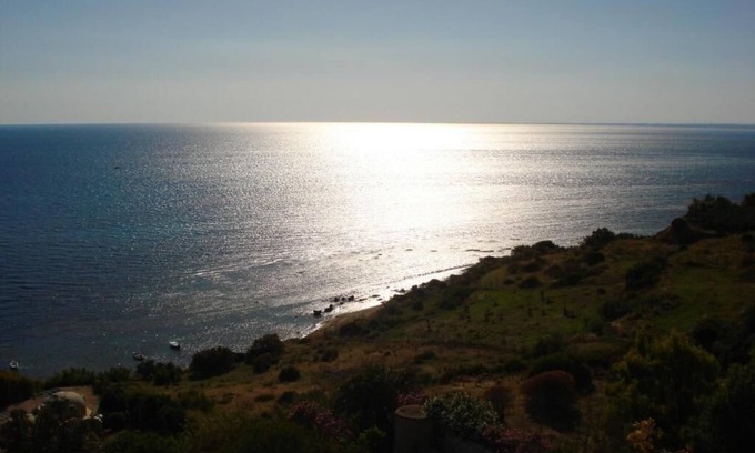 Sciacca House | Spacious Sciacca Holiday Home for Families and Pets
