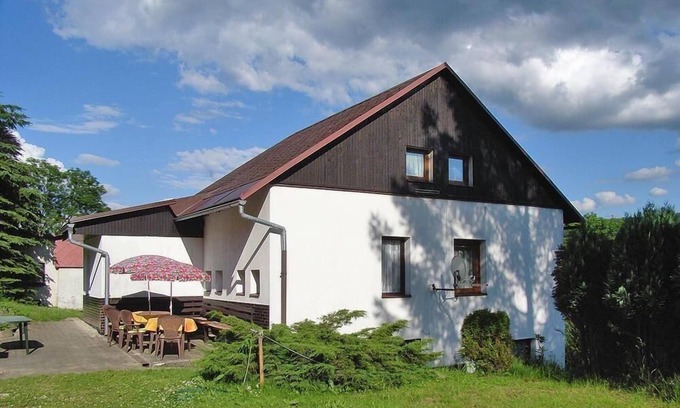Smrzovka House | Comfortable Holiday House Smrzovka with Pool & Ocean Views