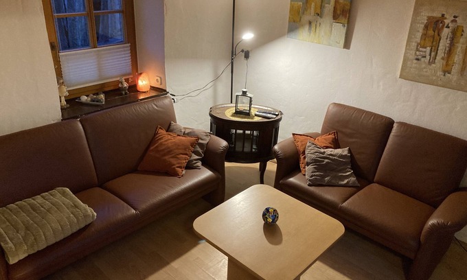 Oberbettingen House | Pet-Friendly Holiday House "Spatzennest" in Eifel