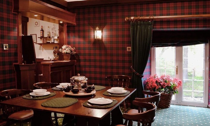 Biggar House | Pet-Friendly Holiday House Tweedsmuir for Up to 8 Guests