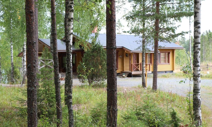 Renko House | Inviting Holiday House Vuohiniemi with Ocean View Amenities