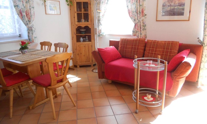 Wagerberg House | Cozy Holiday House Wagerberg: Perfect for Small Groups